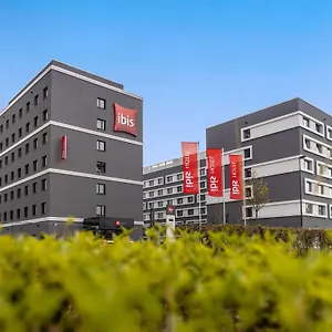 ibis-duesseldorf-airport.topcolognehotels.com/